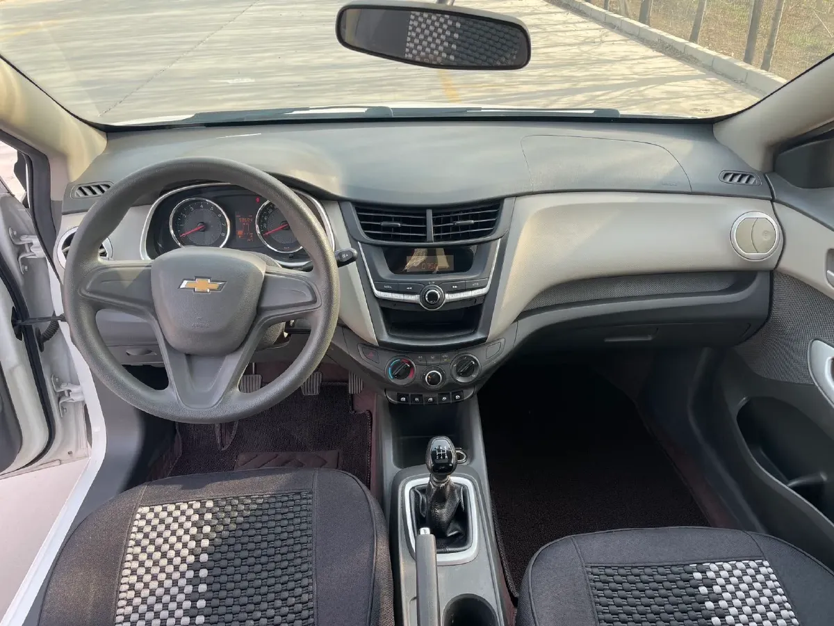 2018 Chevrolet Sail 1.3L 103HP L4 5MT,autocango,china used car exporter,china ev exporter,chinese used car exporter,chinese used ev exporter