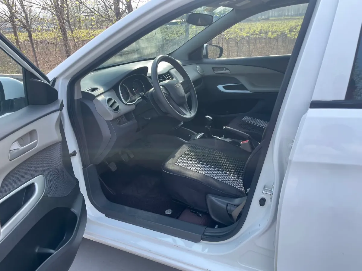 2018 Chevrolet Sail 1.3L 103HP L4 5MT,autocango,china used car exporter,china ev exporter,chinese used car exporter,chinese used ev exporter