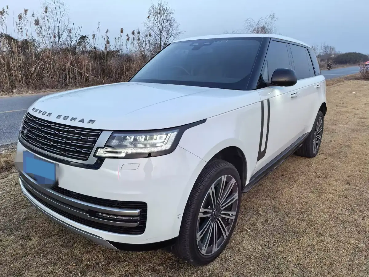 2023 Land Rover Range Rover 3.0T 400HP L6 8AT