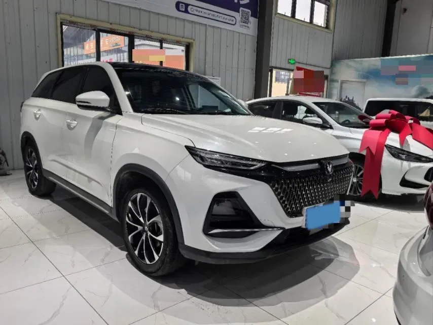 2024 ChangAn X7 PLUS 1.5T 188HP L4 7DCT,autocango,china used car exporter,china ev exporter,chinese used car exporter,chinese used ev exporter