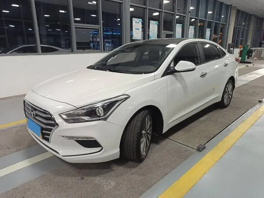 2019 Hyundai Mistra 1.8L 143HP L4 6AT