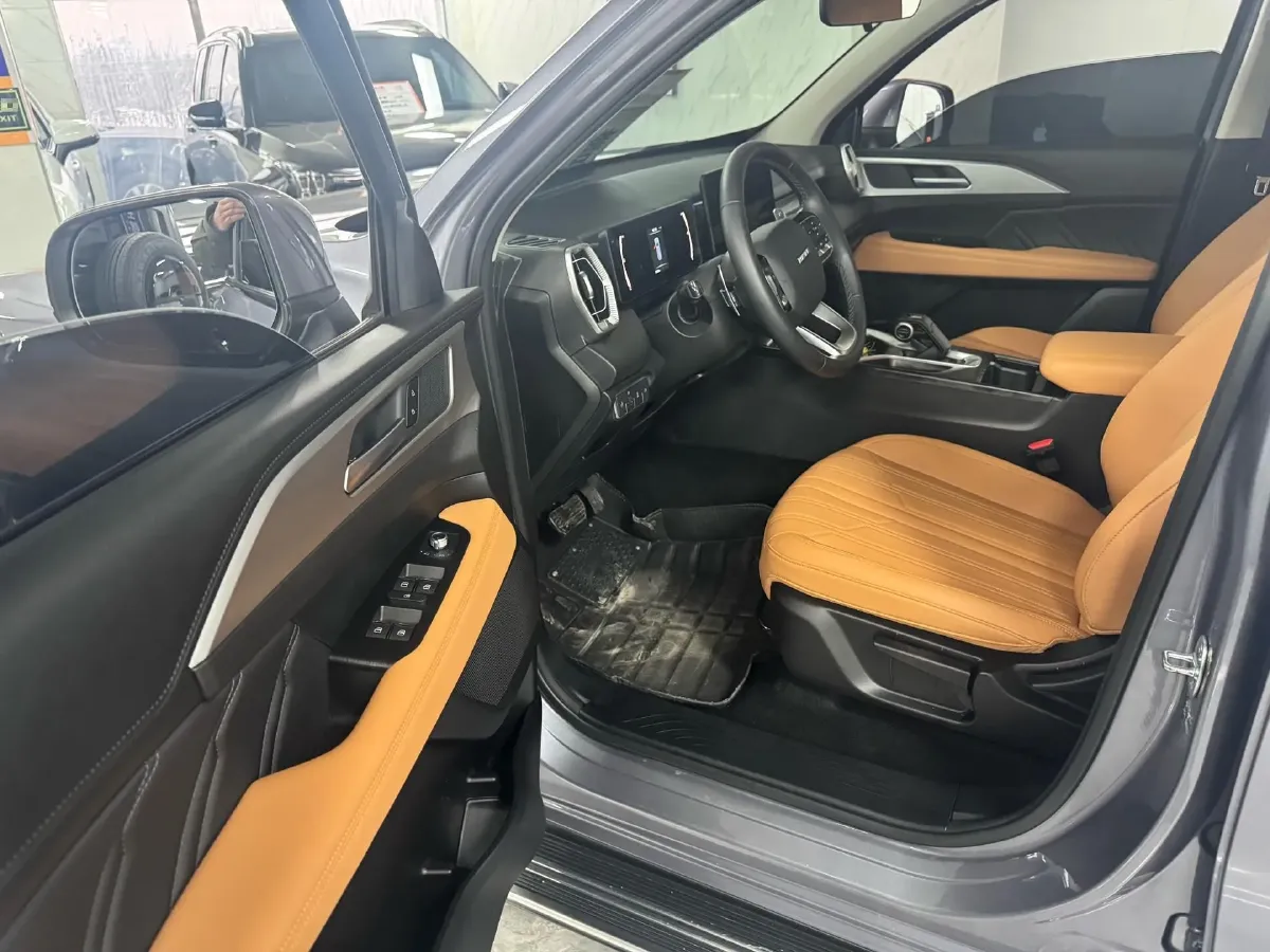 2023 Haval H5 2.0T 166HP L4 8AT,autocango,china used car exporter,china ev exporter,chinese used car exporter,chinese used ev exporter