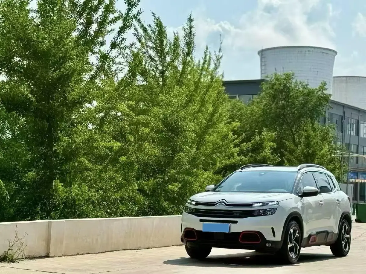 2017 Citroen C5 Aircross 1.6T 167HP L4 6AT