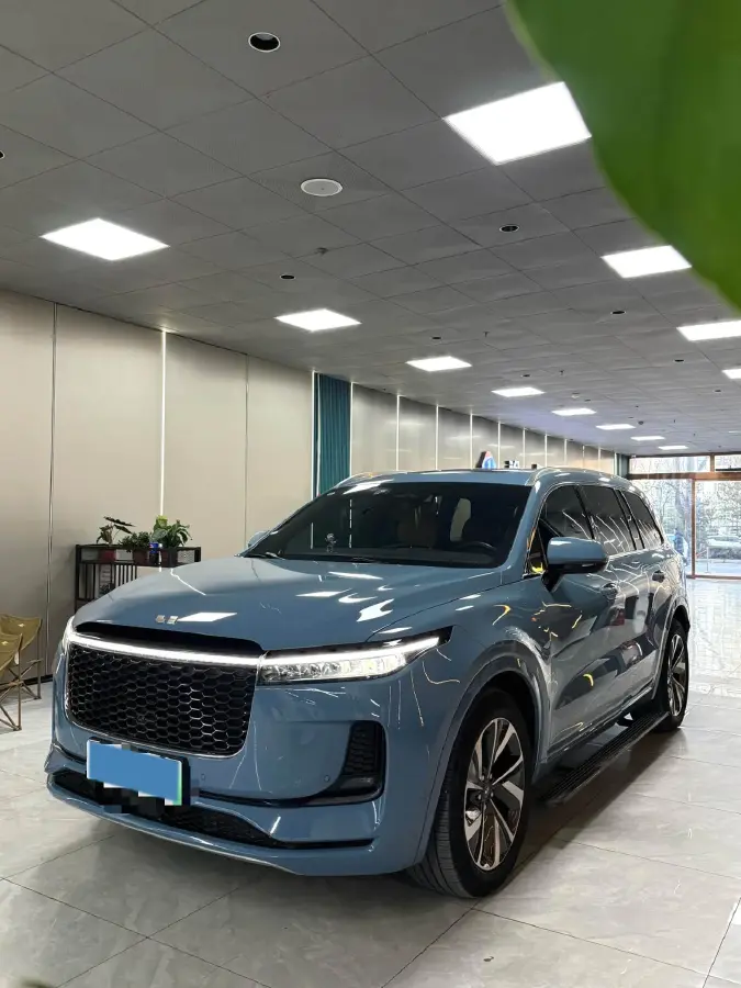 2021 Li ONE Range Extended 131HP REEV 40.5KWH