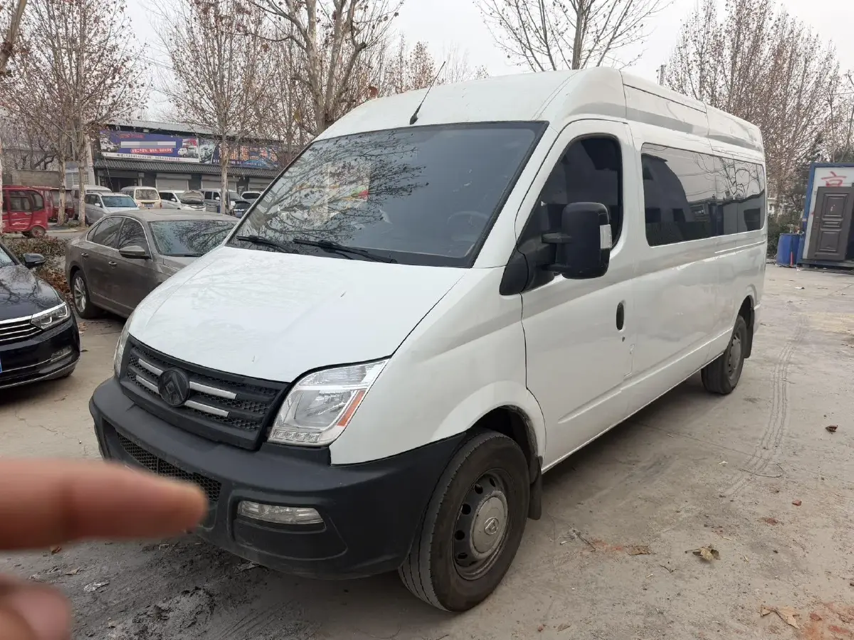 2019 MAXUS XinTu V80 2.0T 139HP L4 6MT