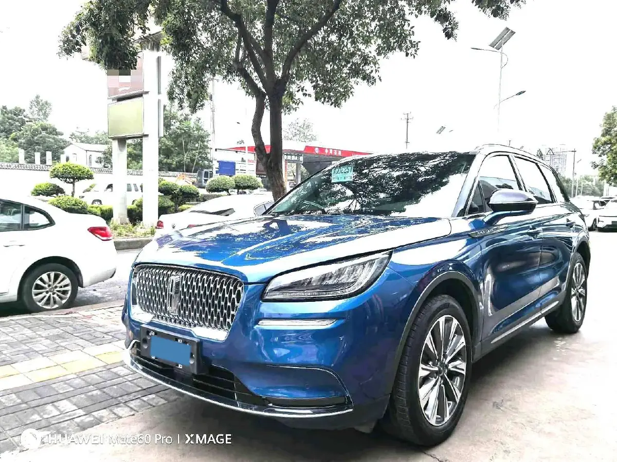 2022 Lincoln Corsair 2.0T 245HP L4 8AT