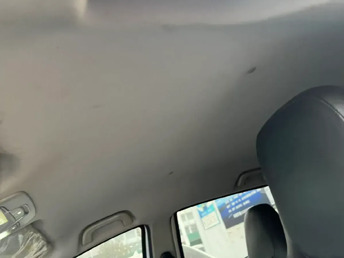 2022 Livan X3 PRO 1.5L 113HP L4 5MT,autocango,china used car exporter,china ev exporter,chinese used car exporter,chinese used ev exporter