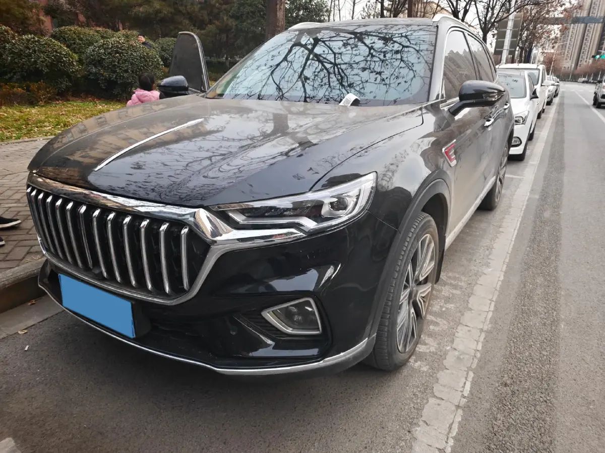 2022 HongQi HS5 2.0T 224HP L4 6AT