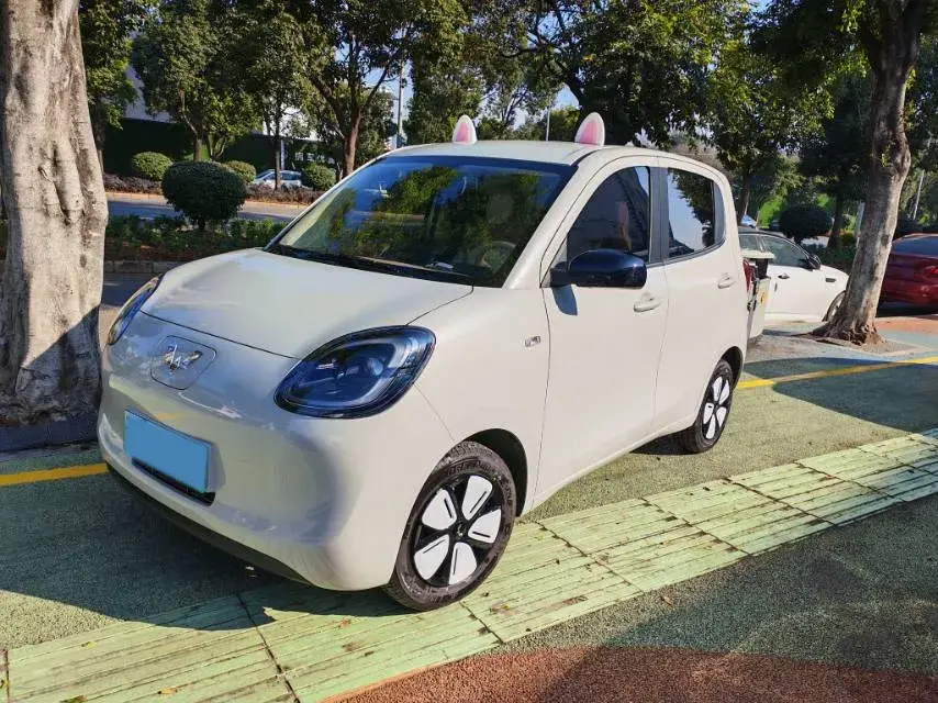 2025 WuLing ZhiGuang BEV 17.7KWH