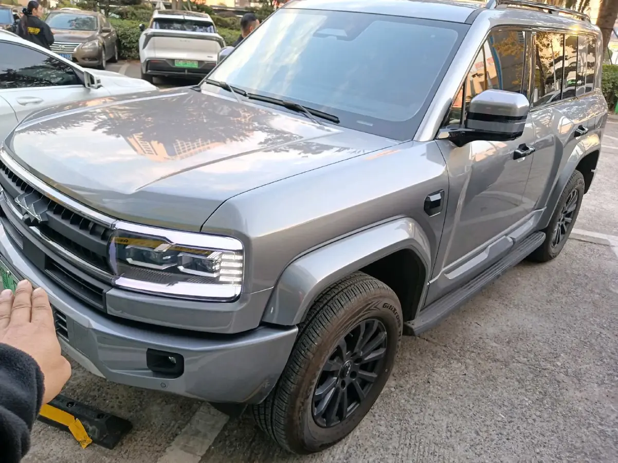 2025 FangChengBao Bao 5 1.5T 194HP L4 E-CVT PHEV 31.8KWH