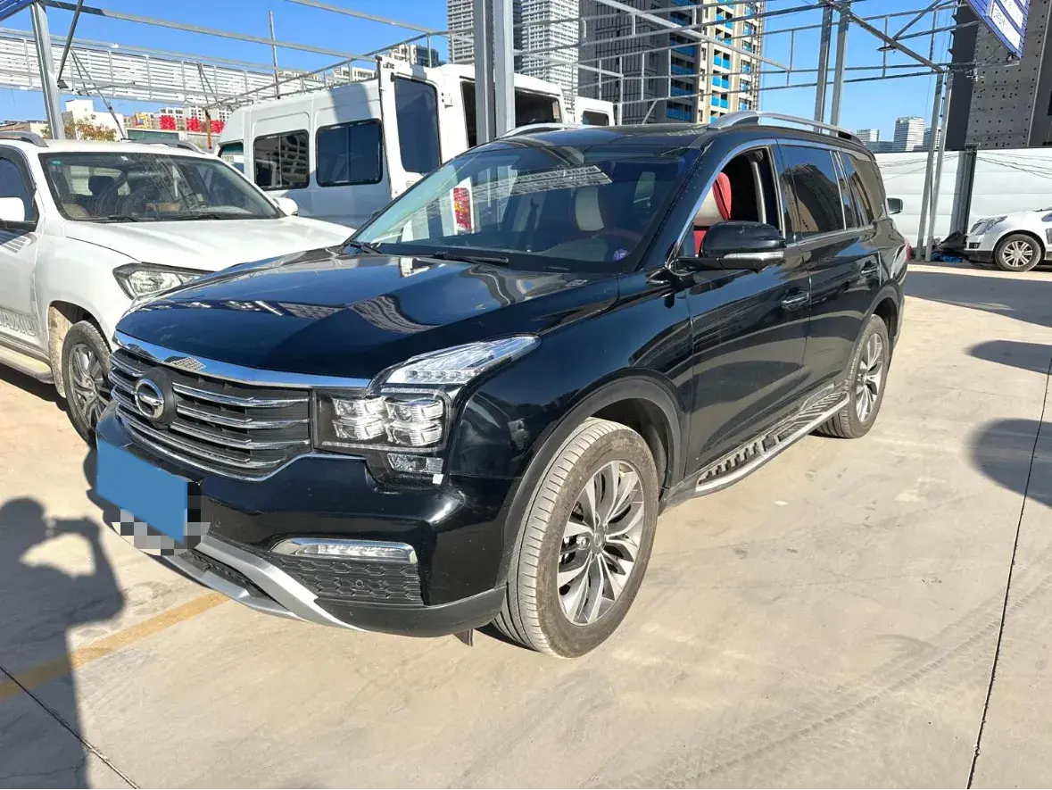 2017 GAC Trumpchi GS8 2.0T 201HP L4 6AT