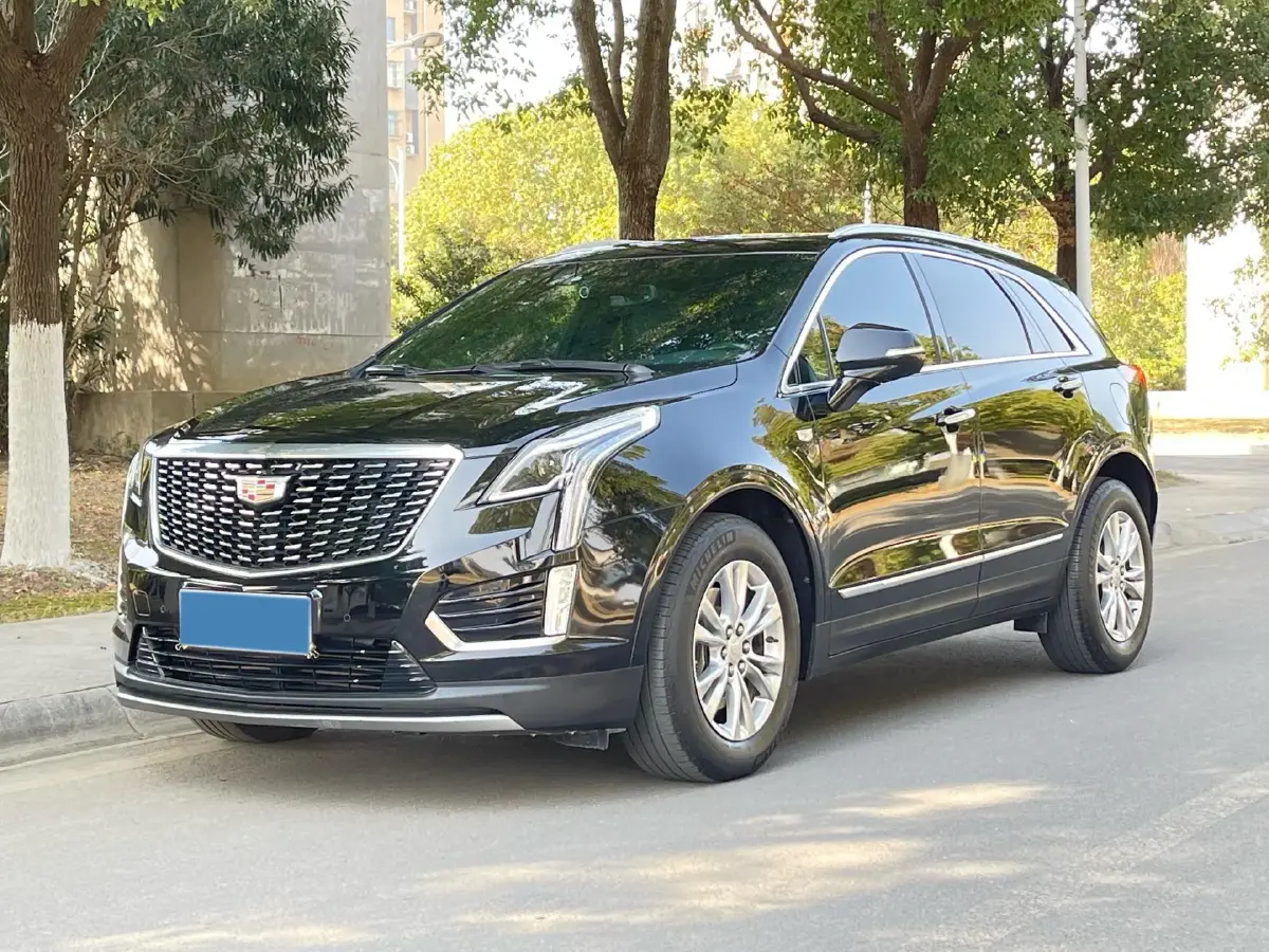 2022 Cadillac XT5 2.0T 237HP L4 9AT