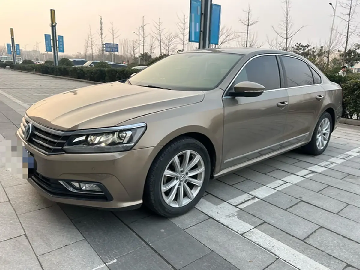 2017 Volkswagen Passat 1.8T 180HP L4 7DCT
