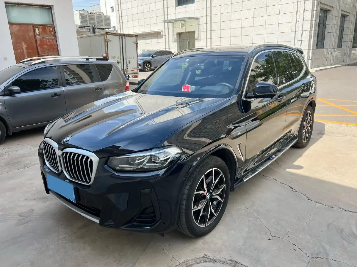 2022 BMW X3 2.0T 184HP L4 8AT