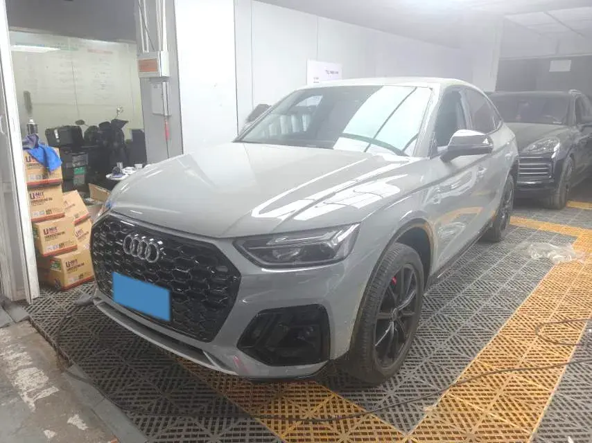 2021 Audi Q5L Sportback 2.0T 190HP L4 7DCT