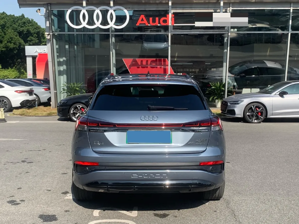 2023 Audi Q4 e-tron BEV 84.8KWH,autocango,china used car exporter,china ev exporter,chinese used car exporter,chinese used ev exporter