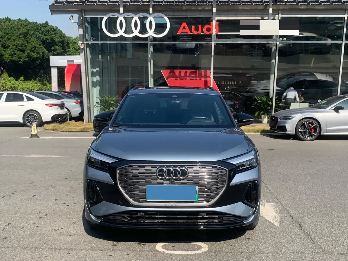 2023 Audi Q4 e-tron BEV 84.8KWH,autocango,china used car exporter,china ev exporter,chinese used car exporter,chinese used ev exporter