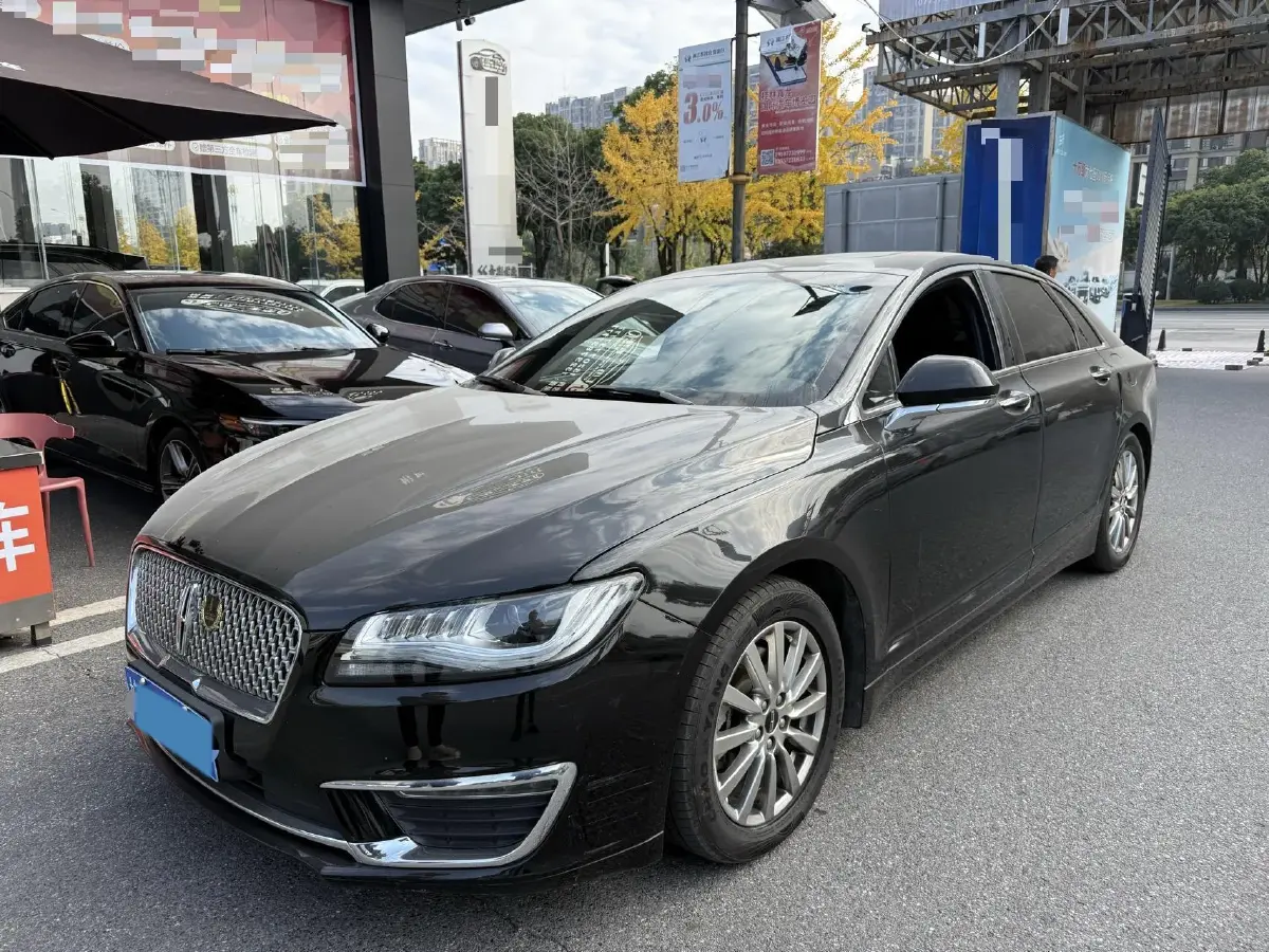 2018 Lincoln MKZ 2.0T 203HP L4 6AT