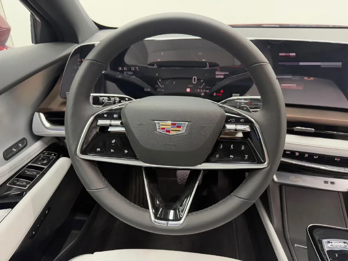 2023 Cadillac GT4 1.5T 211HP L4 9AT,autocango,china used car exporter,china ev exporter,chinese used car exporter,chinese used ev exporter