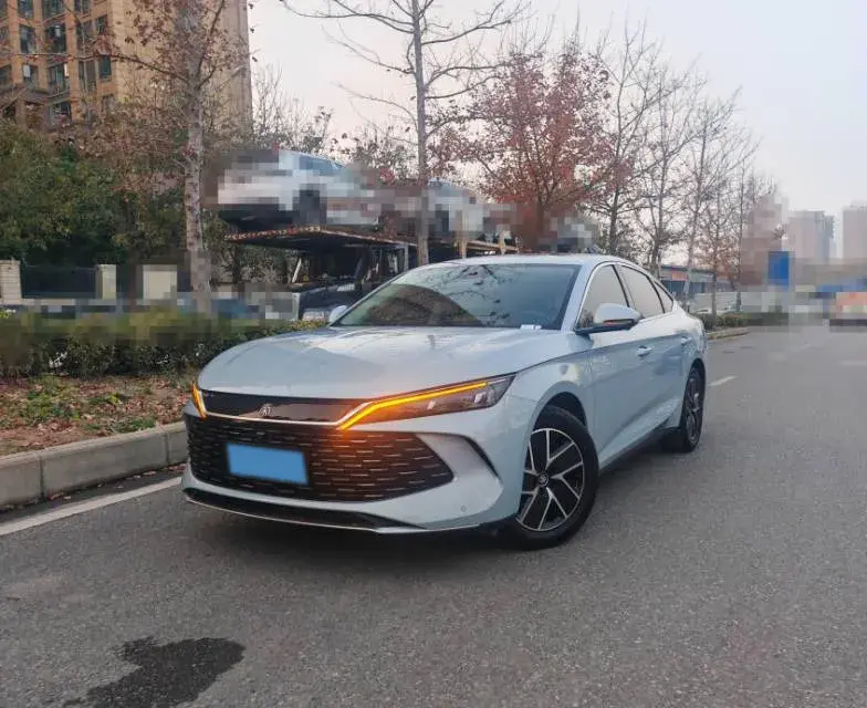 2024 BYD QinL 1.5L 101HP L4 E-CVT PHEV 15.87KWH