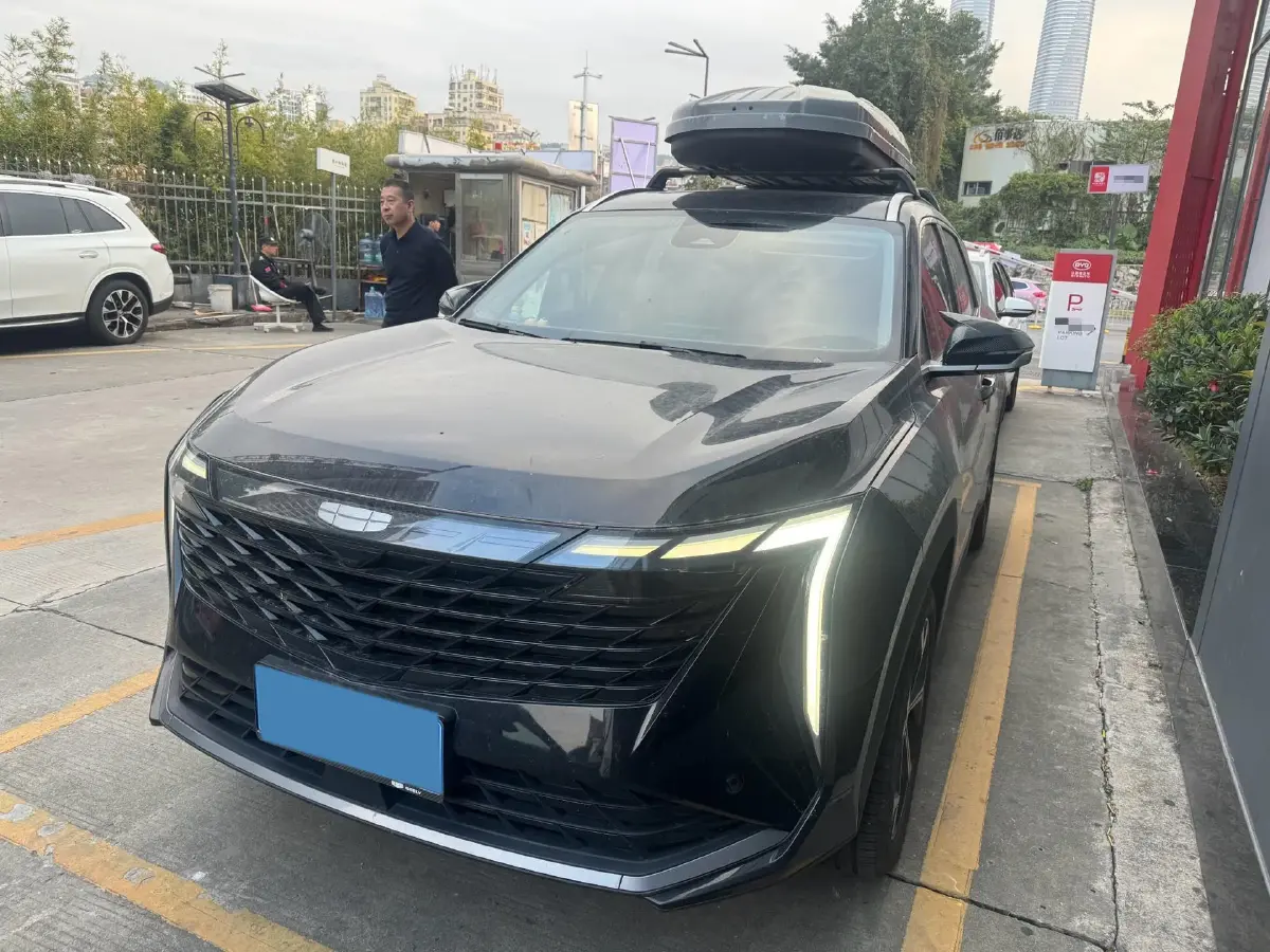 2024 Geely StarRay 1.5T 181HP L4 7DCT