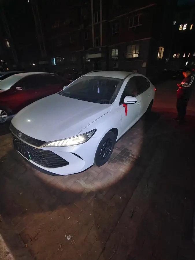 2025 BYD Seal05 DM-i 1.5L 101HP L4 E-CVT PHEV 7.68KWH