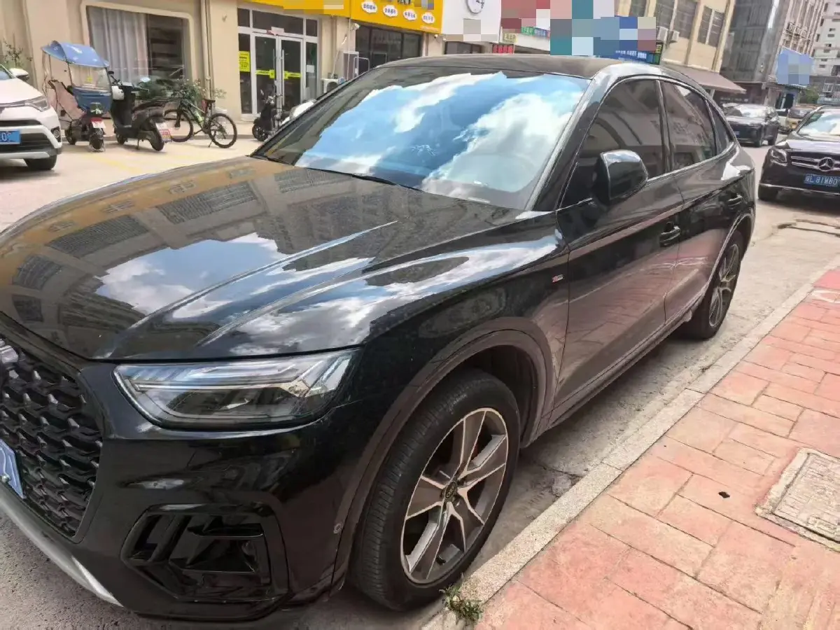 2023 Audi Q5L Sportback 2.0T 245HP L4 7DCT