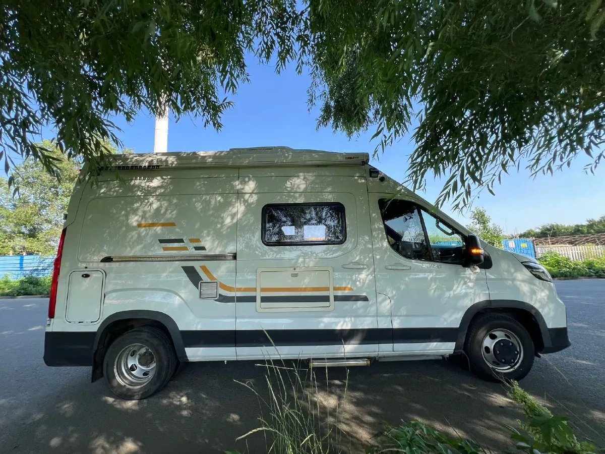 2025 MAXUS V90 RV 2.0T 177HP L4 8AT,autocango,china used car exporter,china ev exporter,chinese used car exporter,chinese used ev exporter