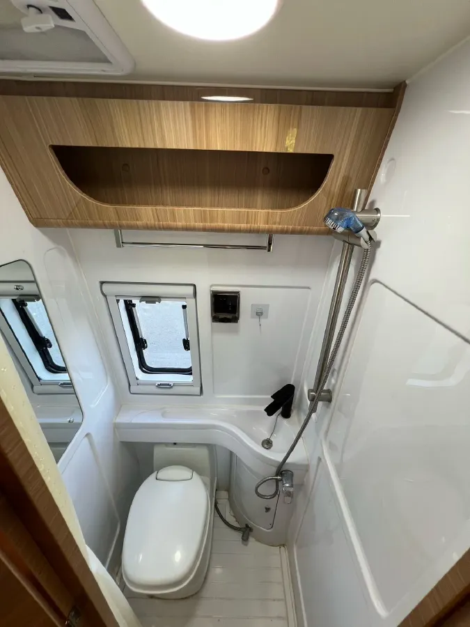 2025 MAXUS V90 RV 2.0T 177HP L4 8AT,autocango,china used car exporter,china ev exporter,chinese used car exporter,chinese used ev exporter