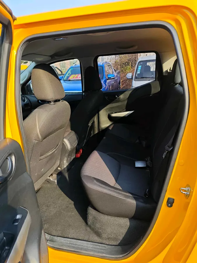 2022 Nissan Navara 2.5L 190HP L4 6MT,autocango,china used car exporter,china ev exporter,chinese used car exporter,chinese used ev exporter