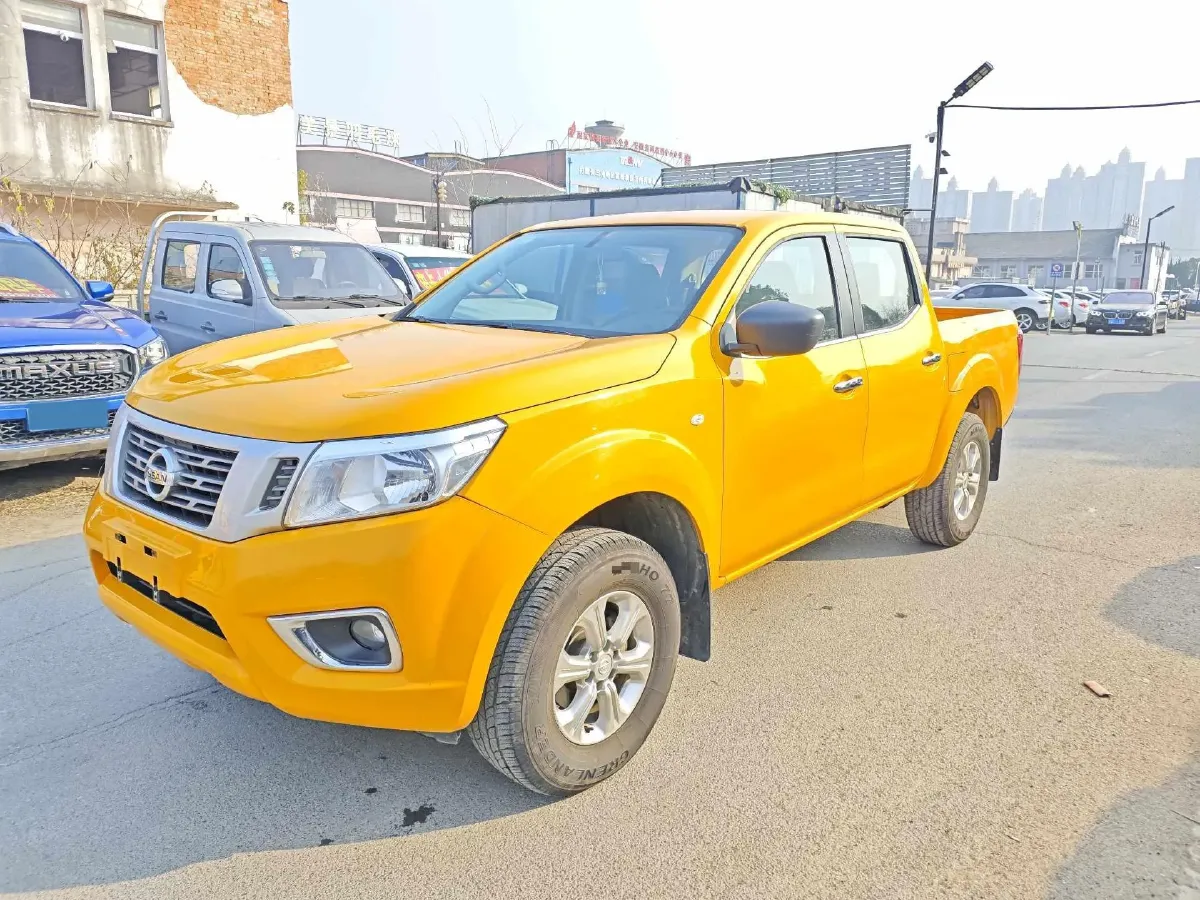 2022 Nissan Navara 2.5L 190HP L4 6MT,autocango,china used car exporter,china ev exporter,chinese used car exporter,chinese used ev exporter