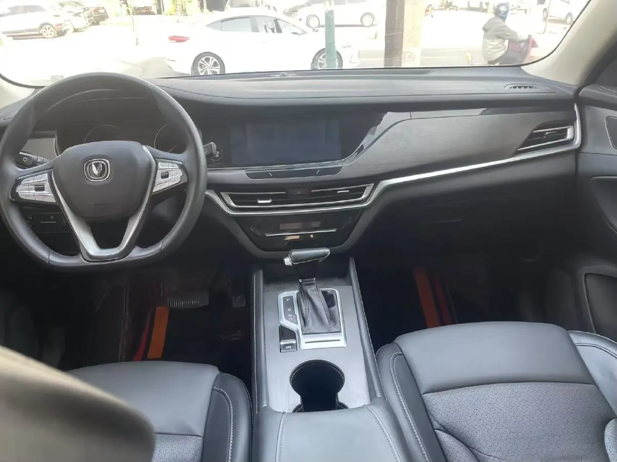 2019 ChangAn CS35 Plus 1.4T 158HP L4 7DCT,autocango,china used car exporter,china ev exporter,chinese used car exporter,chinese used ev exporter