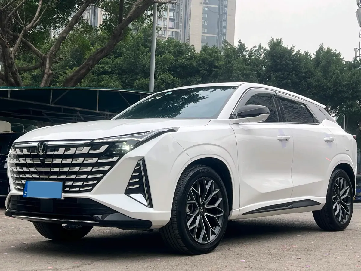 2025 ChangAn UNI-Z 1.5T 188HP L4 7DCT,autocango,china used car exporter,china ev exporter,chinese used car exporter,chinese used ev exporter
