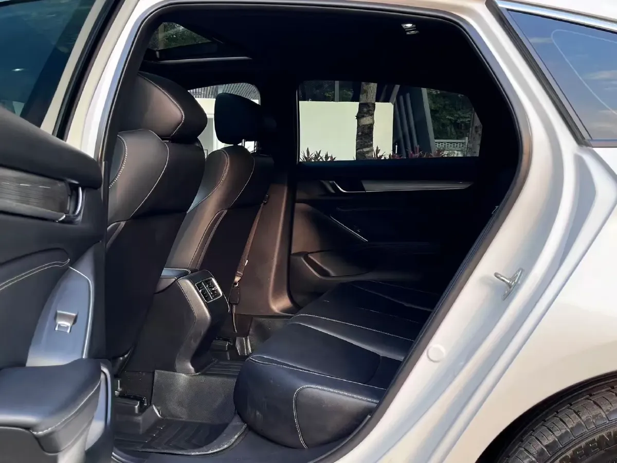 2022 Honda Inspire 1.5T 194HP L4 CVT,autocango,china used car exporter,china ev exporter,chinese used car exporter,chinese used ev exporter