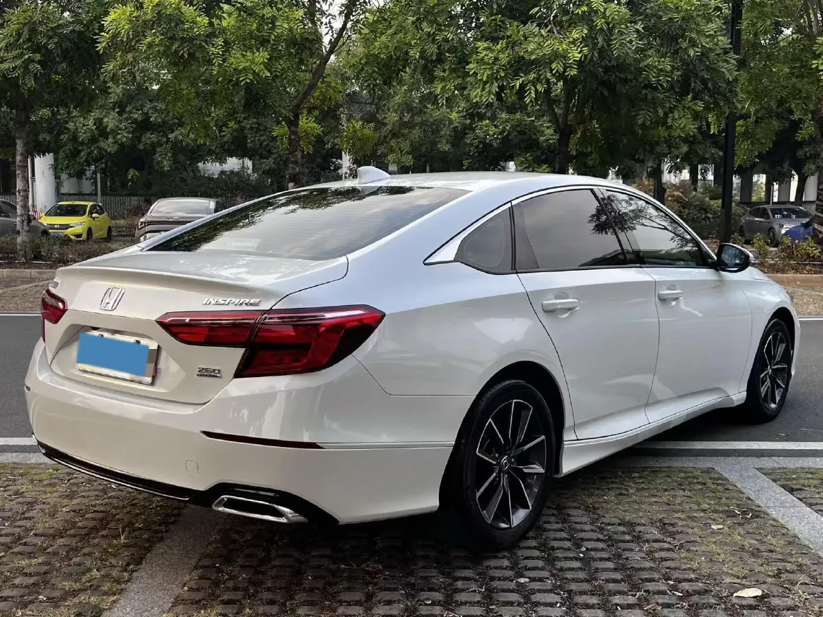 2022 Honda Inspire 1.5T 194HP L4 CVT,autocango,china used car exporter,china ev exporter,chinese used car exporter,chinese used ev exporter