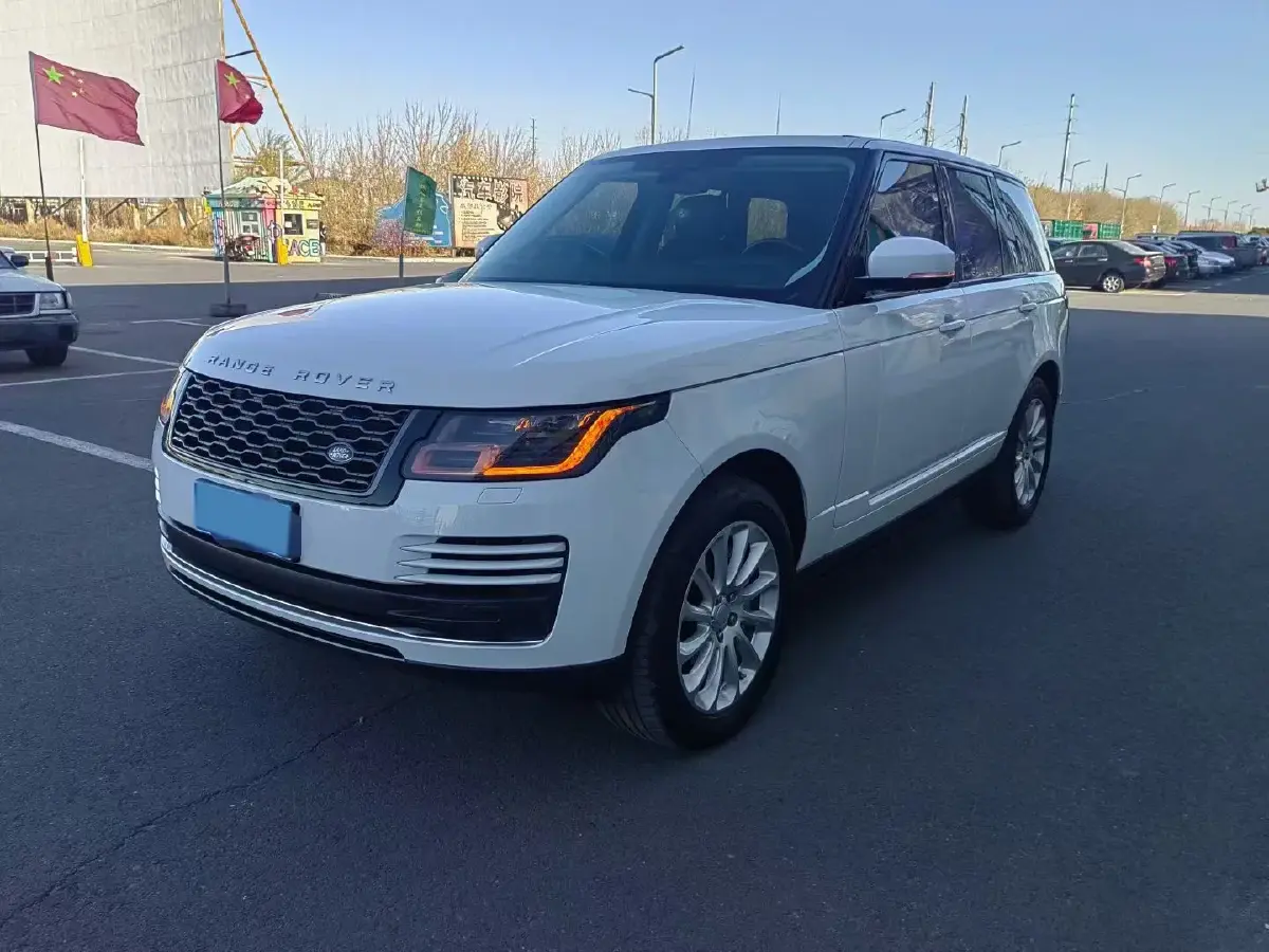 2018 Land Rover Range Rover 3.0T 340HP V6 8AT