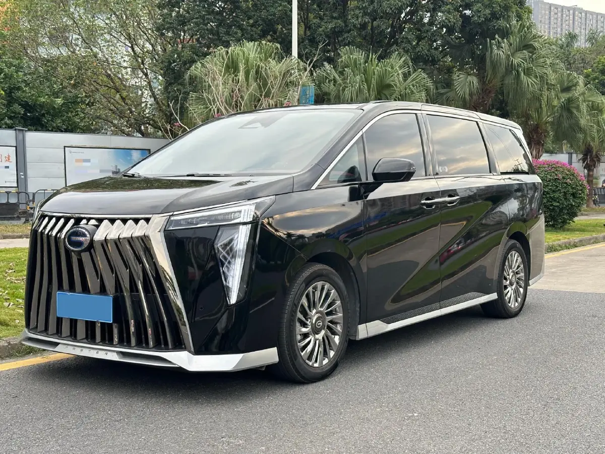 2025 GAC Trumpchi M8 2.0T 190HP L4 2DHT Hybrid