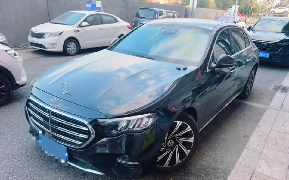 2025 Mercedes-Benz E Class 2.0T 258HP L4 9AT