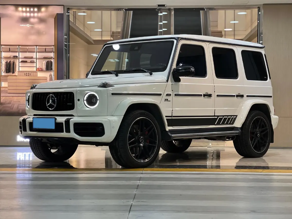2019 Mercedes-Benz G Class 4.0T 421HP V8 9AT