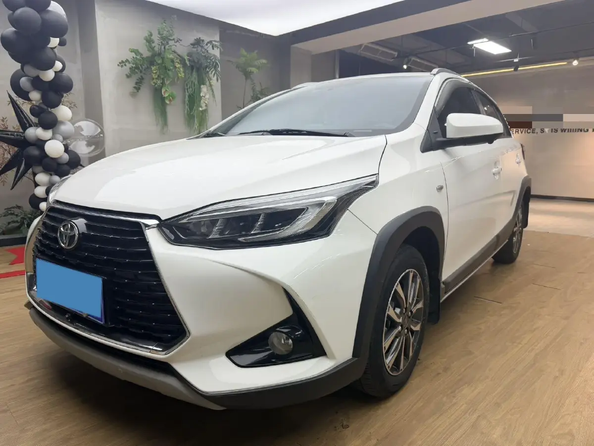 2022 Toyota Yaris L 1.5L 112HP L4 CVT