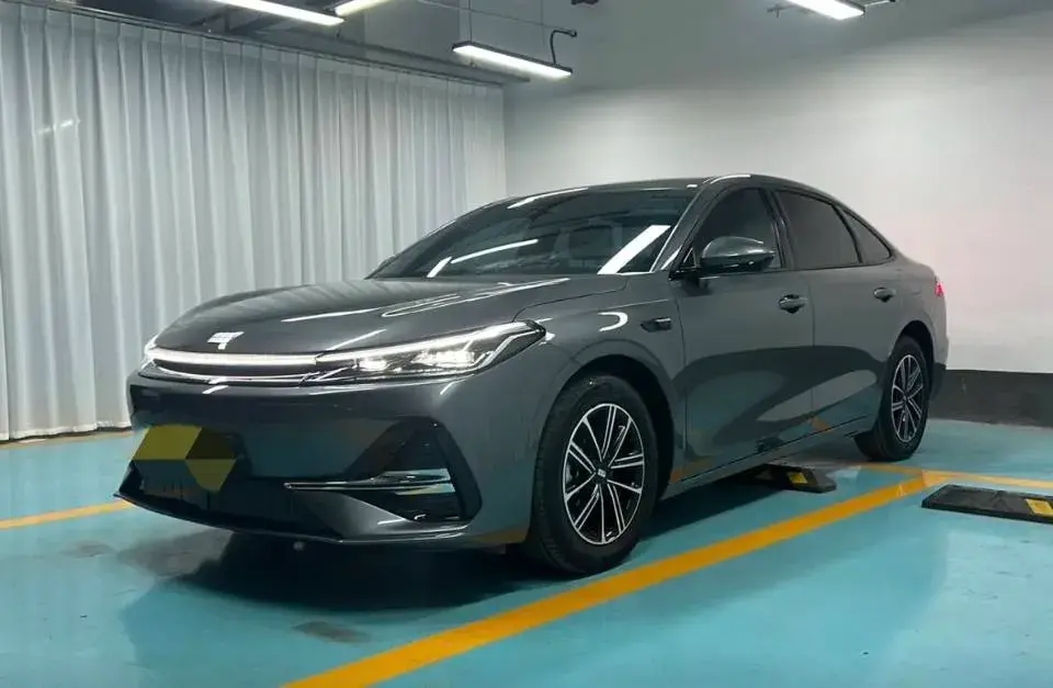 2025 Geely Galaxy A7 1.5L 112HP L4 1DHT PHEV