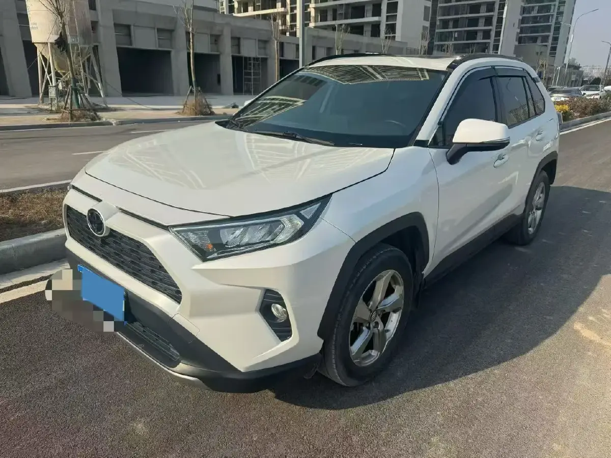 2021 Toyota RAV4 2.0L 171HP L4 CVT