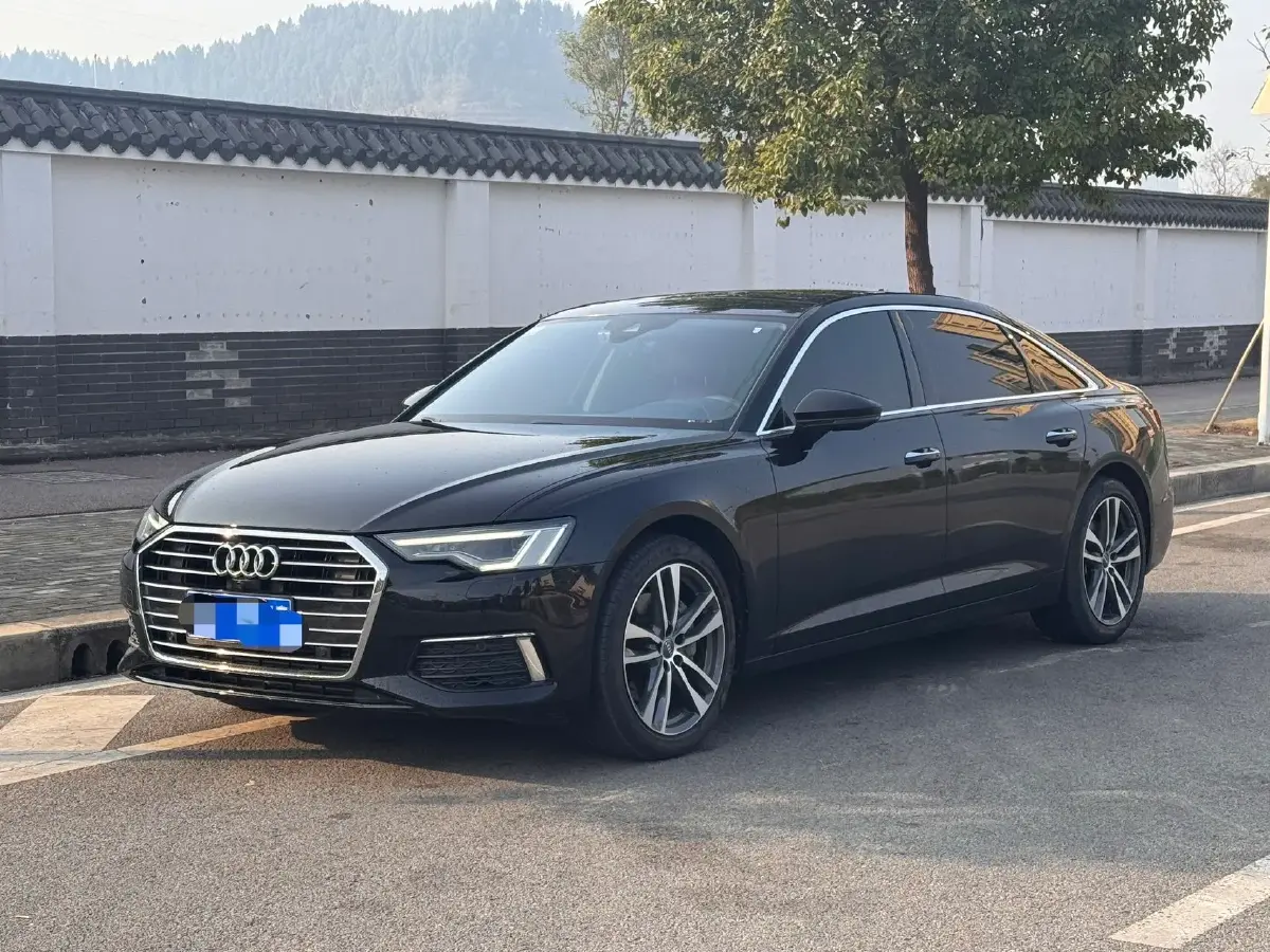 2021 Audi A6L 2.0T 224HP L4 7DCT