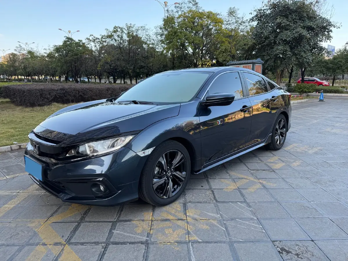 2019 Honda Civic 1.5T 177HP L4 CVT