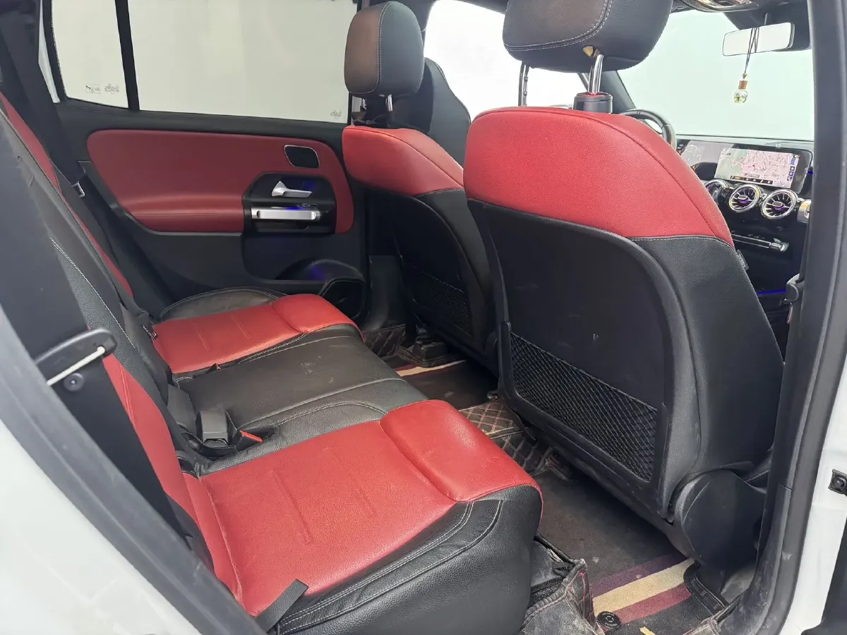 2021 Mercedes-Benz GLB AMG 2.0T 306HP L4 8DCT,autocango,china used car exporter,china ev exporter,chinese used car exporter,chinese used ev exporter