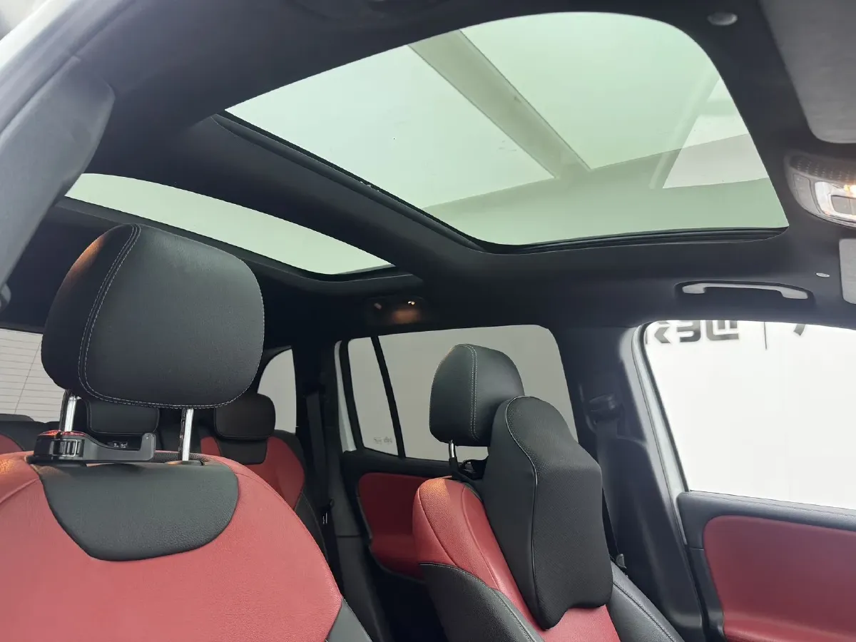 2021 Mercedes-Benz GLB AMG 2.0T 306HP L4 8DCT,autocango,china used car exporter,china ev exporter,chinese used car exporter,chinese used ev exporter