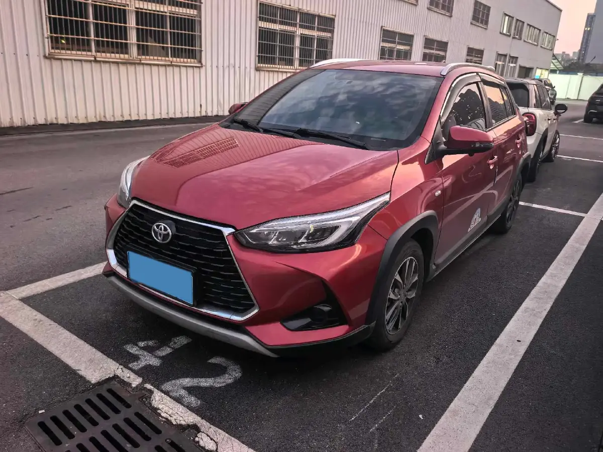 2022 Toyota Yaris L 1.5L 112HP L4 CVT
