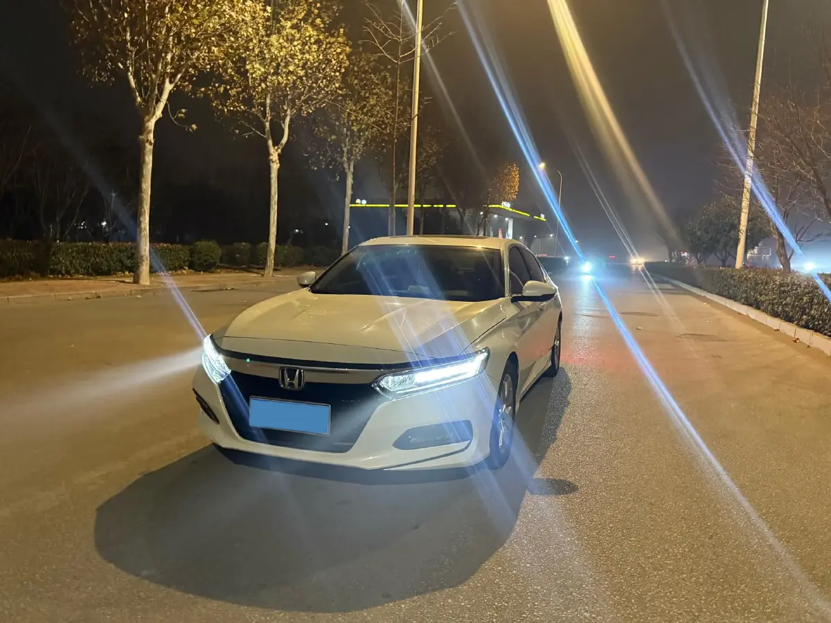 2018 Honda Accord 1.5T 194HP L4 CVT