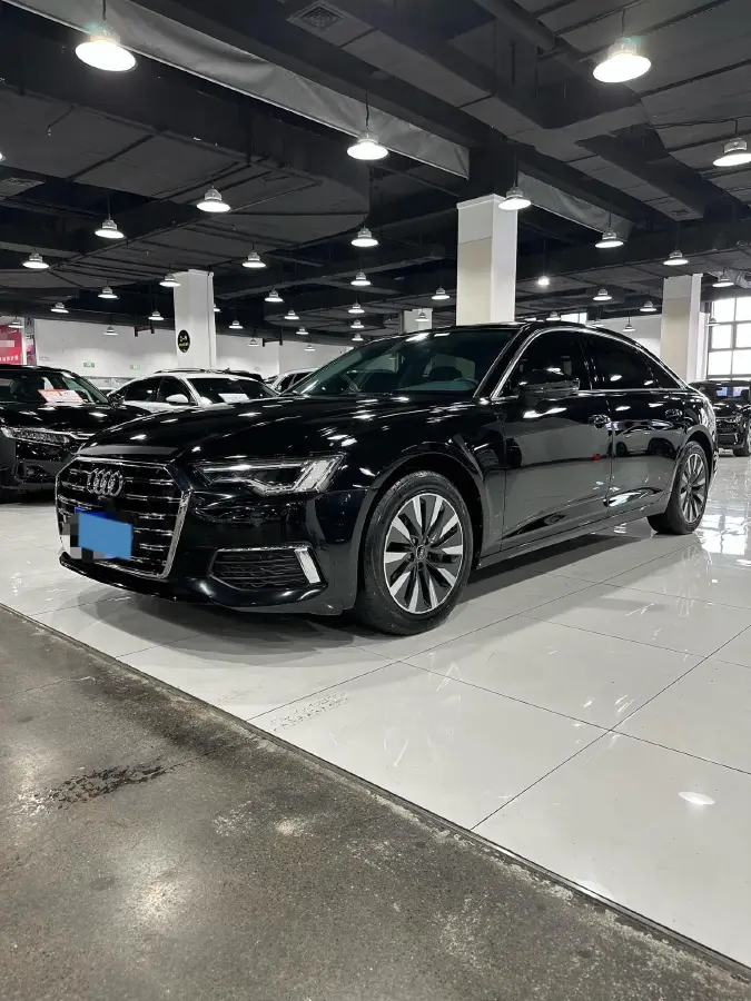 2022 Audi A6L 2.0T 224HP L4 7DCT