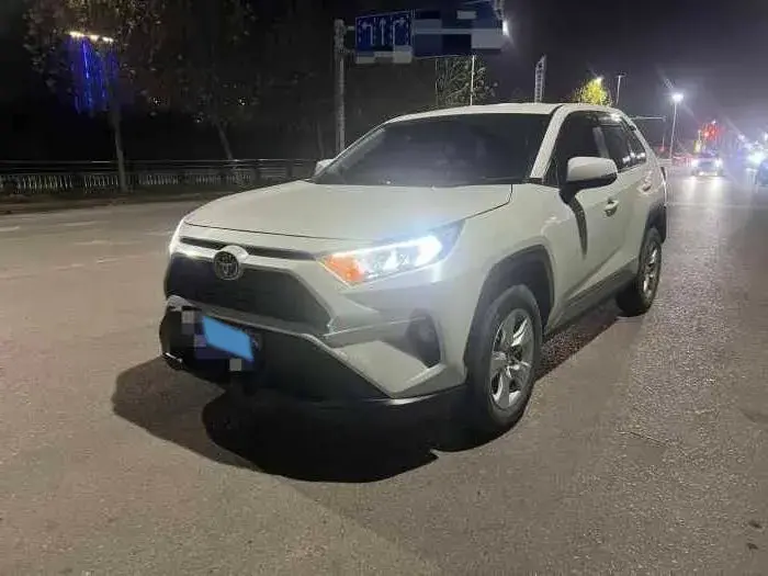 2021 Toyota RAV4 2.0L 171HP L4 CVT
